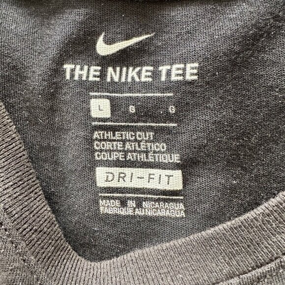 The Nike Tee Men's 705186 Dri-Fit Athletic Cut Black Short-Sleeved Shirt SZ L - Picture 9 of 9